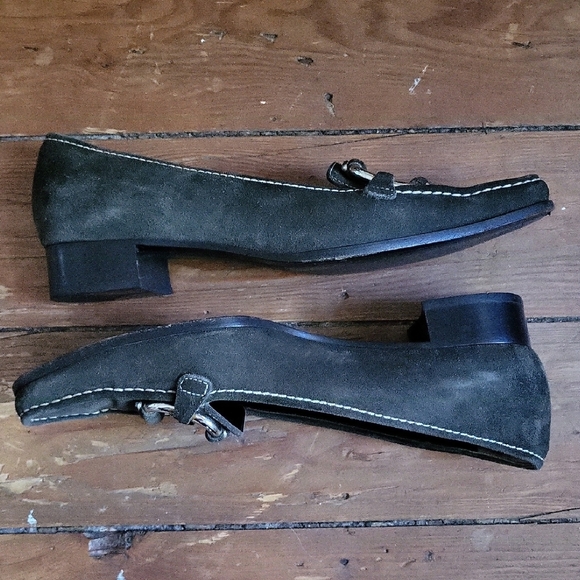 Prada Women's Green Suede Loafers - Picture 4 of 10